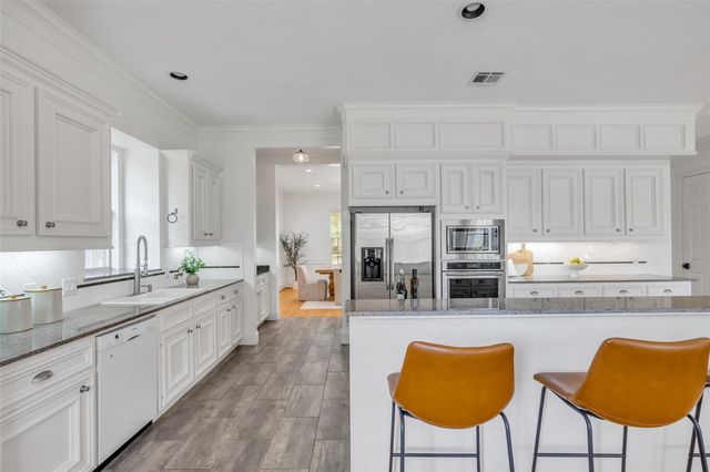 5007 Beech Street, Bellaire, TX 77401