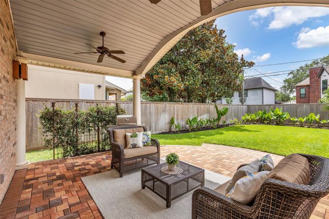 5007 Beech Street, Bellaire, TX 77401