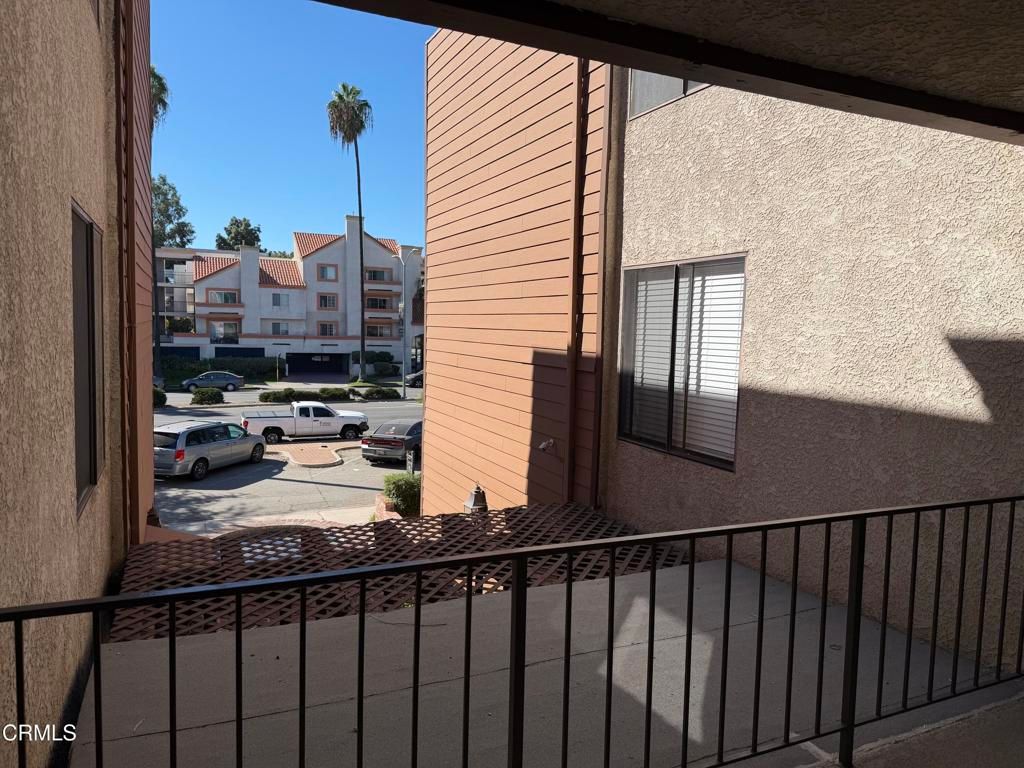 15155 Sherman Way 29, Los Angeles, CA 91405 — photo 4