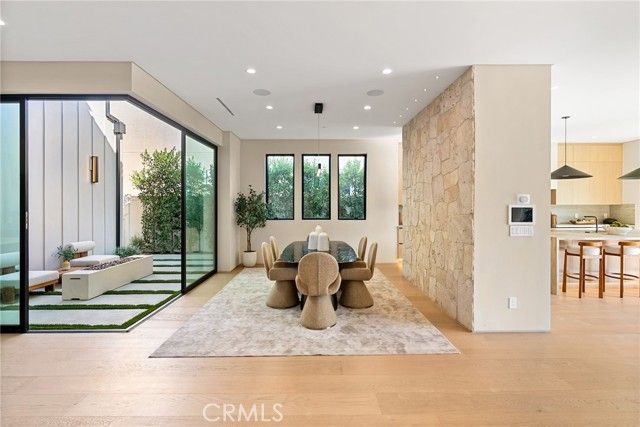 14738 Otsego Street, Sherman Oaks, CA 91403