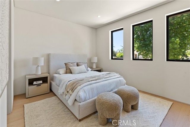 14738 Otsego Street, Sherman Oaks, CA 91403