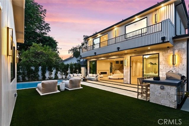 14738 Otsego Street, Sherman Oaks, CA 91403