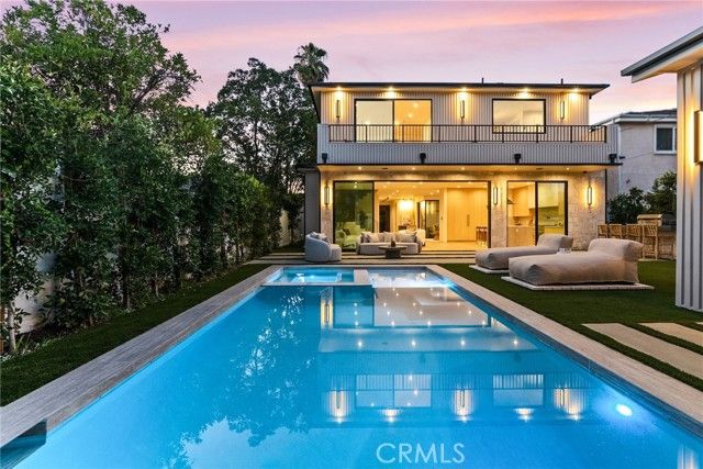 14738 Otsego Street, Sherman Oaks, CA 91403