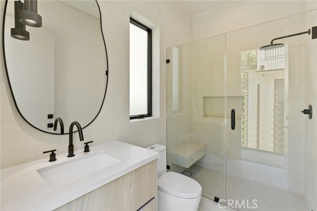 14738 Otsego Street, Sherman Oaks, CA 91403