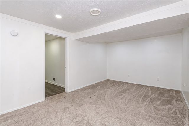 1976 Redstone Drive, Fairborn, OH 45324