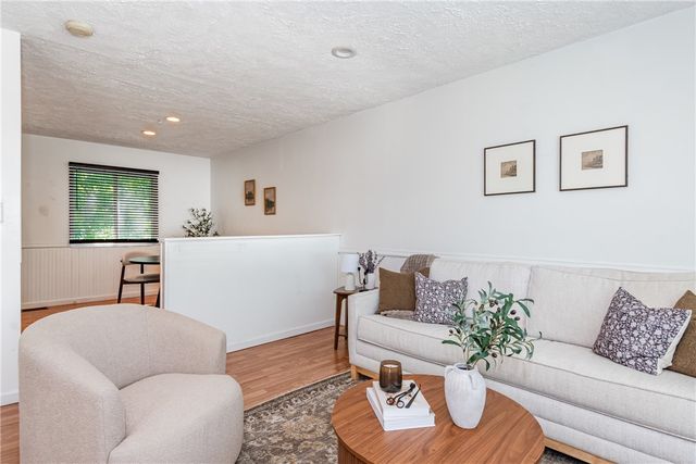 1976 Redstone Drive, Fairborn, OH 45324