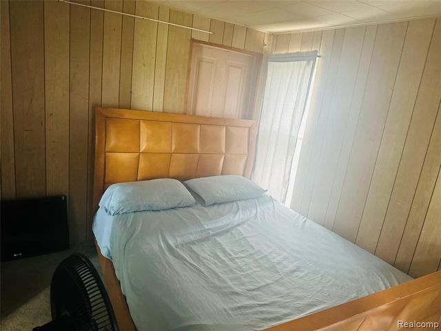 2021 E Bombay Road, Midland, MI 48642