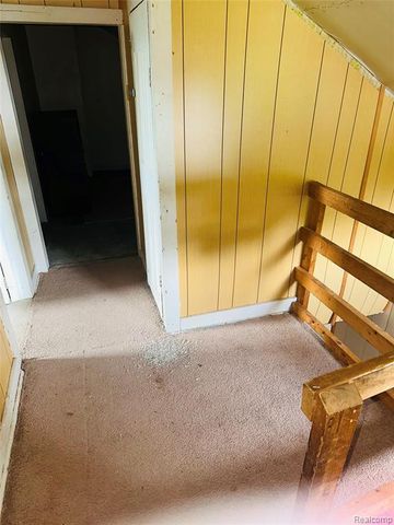 2021 E Bombay Road, Midland, MI 48642