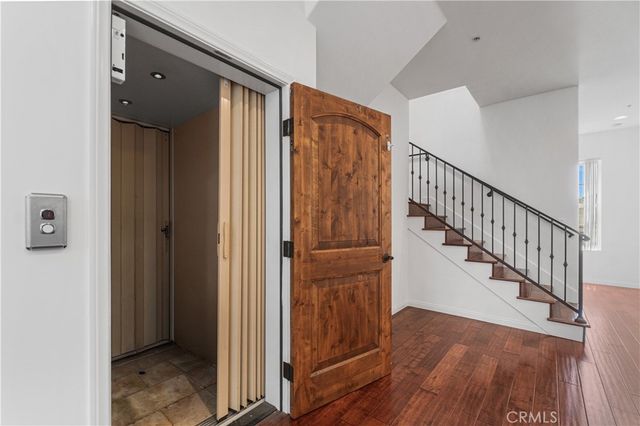 3833 Huron Ave. 1, Culver City, CA 90232
