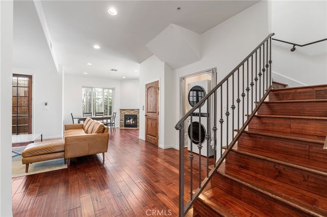 3833 Huron Ave. 1, Culver City, CA 90232