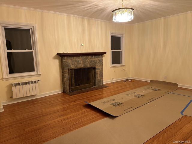 114 Lexington Avenue 1, Franklin Square, NY 11010