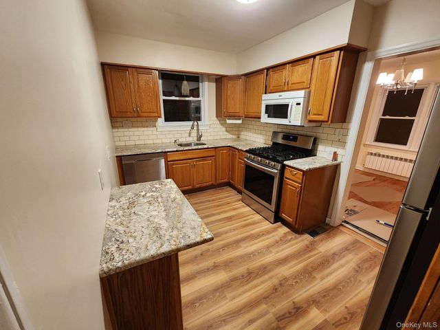114 Lexington Avenue 1, Franklin Square, NY 11010
