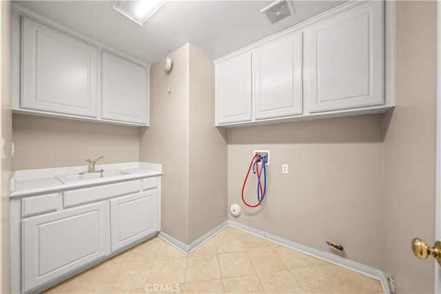 14075 Silent Stream Ct, Eastvale, CA 92880