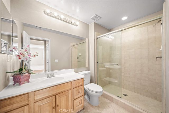 14075 Silent Stream Ct, Eastvale, CA 92880