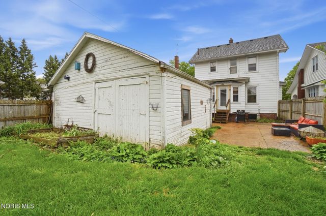 1862 Princeton Drive, Toledo, OH 43614