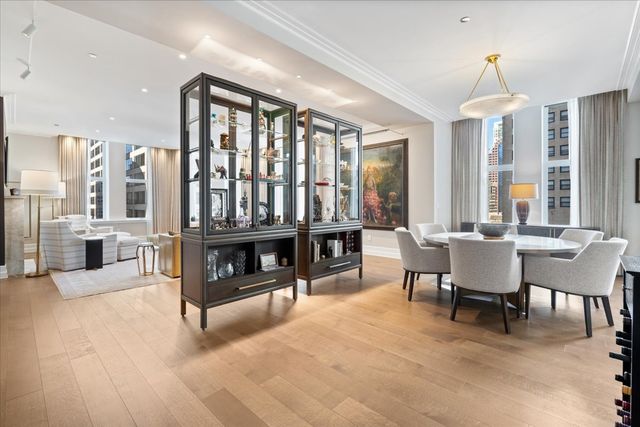 435 N Michigan Avenue 1203, Chicago, IL 60611