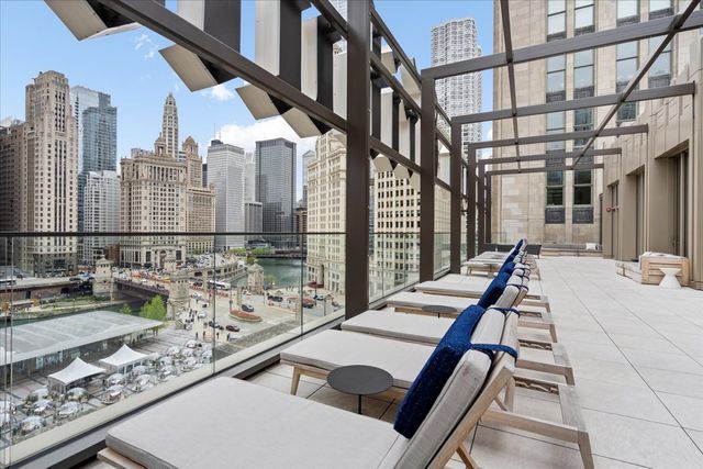 435 N Michigan Avenue 1203, Chicago, IL 60611