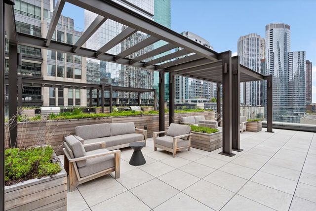 435 N Michigan Avenue 1203, Chicago, IL 60611