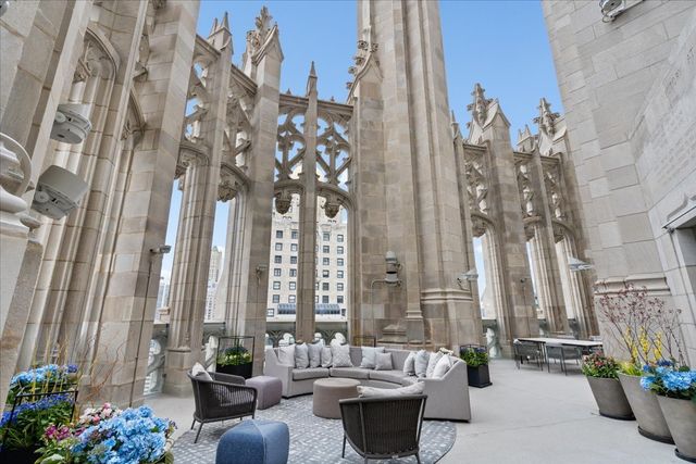 435 N Michigan Avenue 1203, Chicago, IL 60611