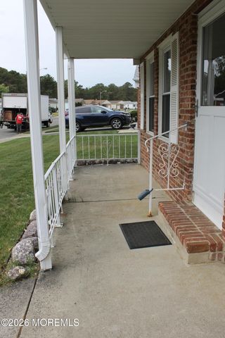 221 Orlando Boulevard, Toms River, NJ 08757