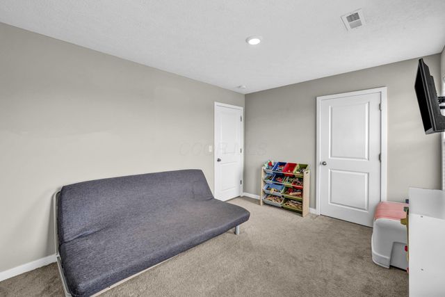 291 Flint Court, Commercial Point, OH 43116