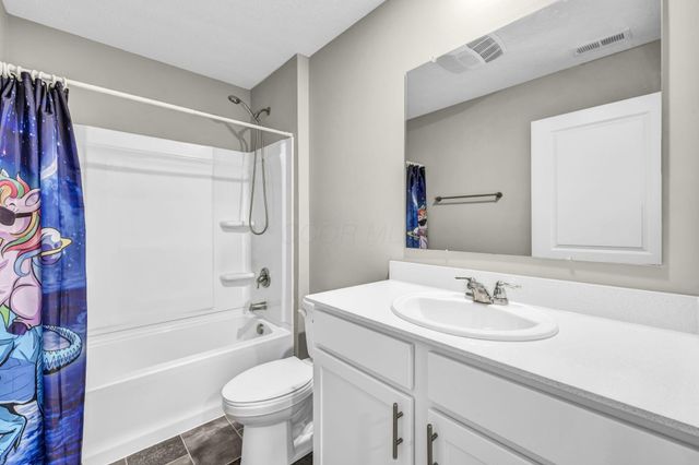 291 Flint Court, Commercial Point, OH 43116