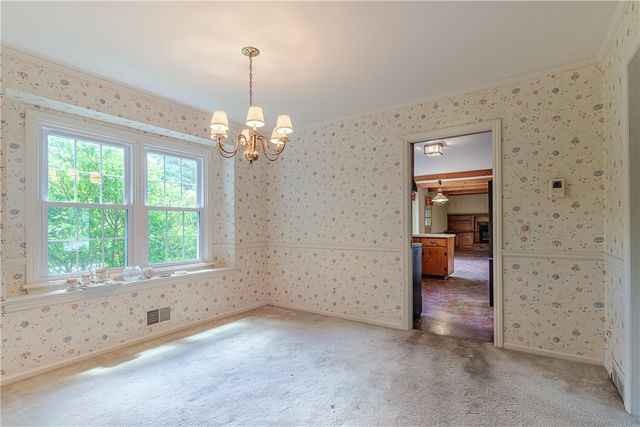 22 Snowberry Circle, Penfield, NY 14526