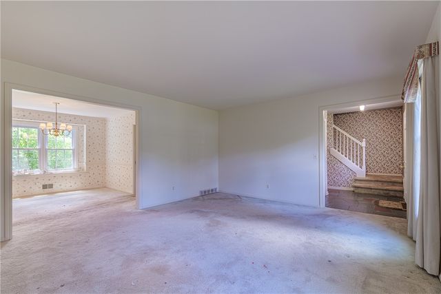 22 Snowberry Circle, Penfield, NY 14526
