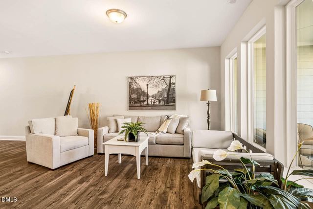 254 Deardom Way, Chapel Hill, NC 27516