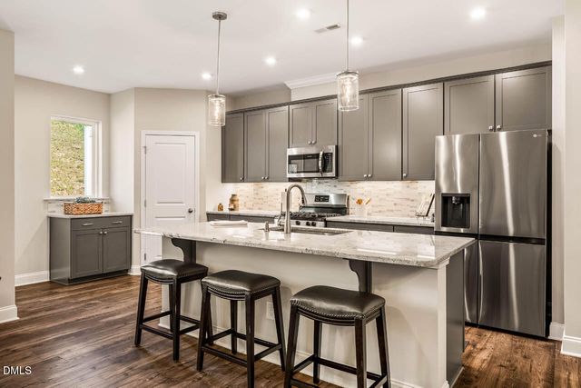 254 Deardom Way, Chapel Hill, NC 27516