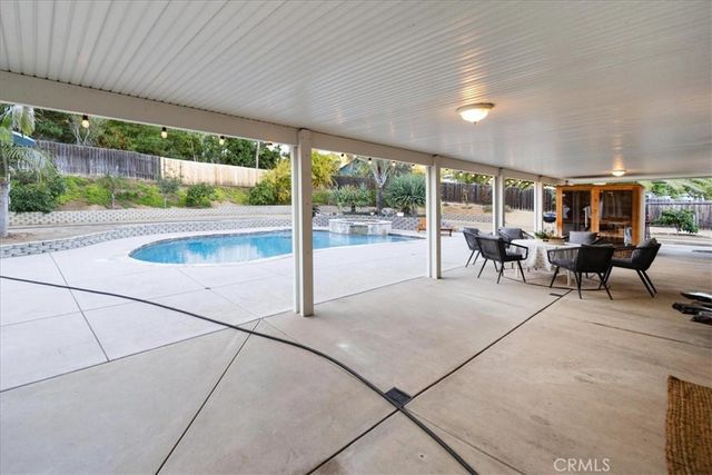 203 Rhesa, Fallbrook, CA 92028