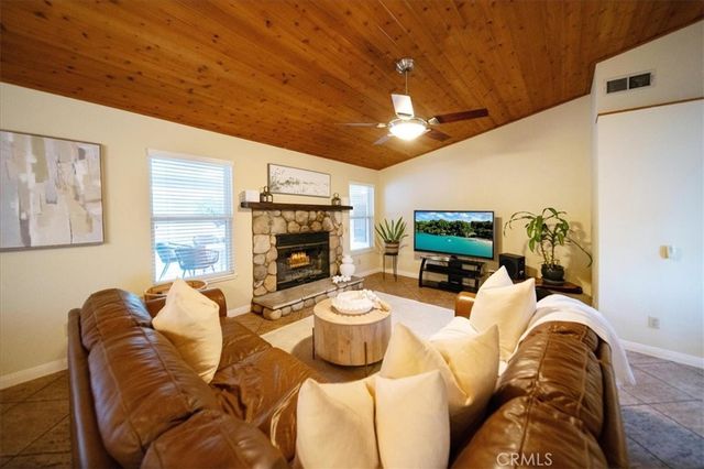 203 Rhesa, Fallbrook, CA 92028