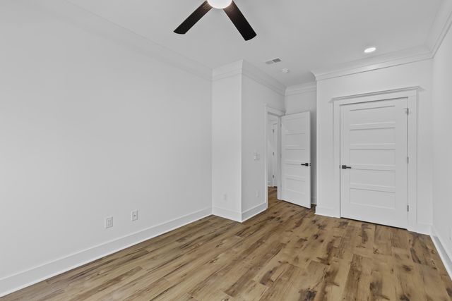 1918 Emden Street, North Charleston, SC 29406
