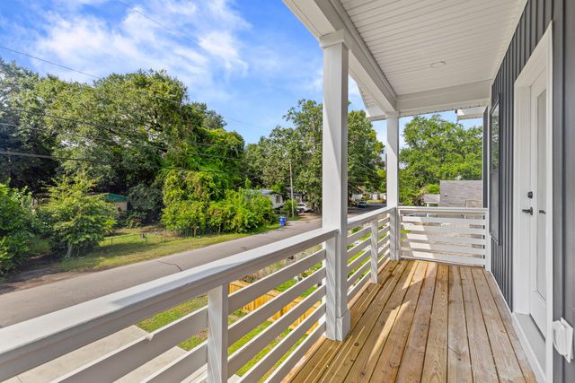 1918 Emden Street, North Charleston, SC 29406