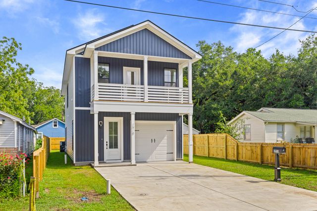 1918 Emden Street, North Charleston, SC 29406