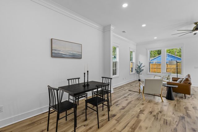 1918 Emden Street, North Charleston, SC 29406