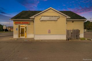 3405 Clio Road, Flint, MI 48504