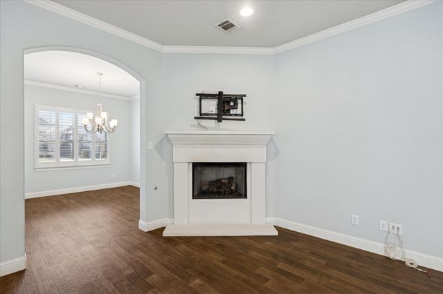 6928 Heather Lane, North Richland Hills, TX 76182