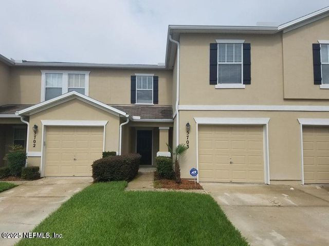 1500 CALMING WATER Drive 5703, Fleming Island, FL 32003