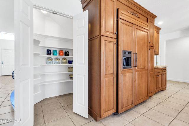 3955 E INDIGO BAY Court, Gilbert, AZ 85234