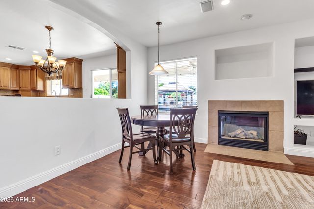 3955 E INDIGO BAY Court, Gilbert, AZ 85234