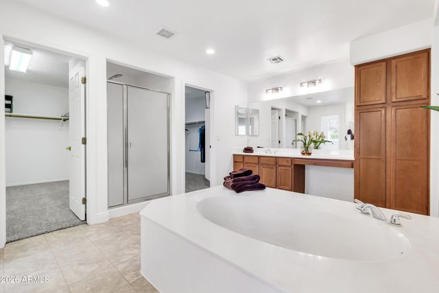 3955 E INDIGO BAY Court, Gilbert, AZ 85234