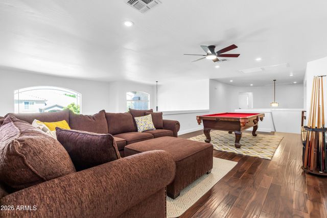 3955 E INDIGO BAY Court, Gilbert, AZ 85234