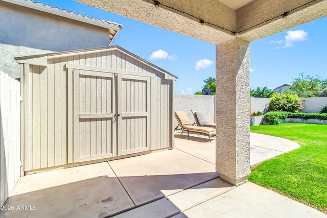 3955 E INDIGO BAY Court, Gilbert, AZ 85234