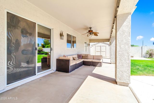 3955 E INDIGO BAY Court, Gilbert, AZ 85234