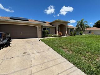 1203 Ermine ST E, Lehigh Acres, FL 33974
