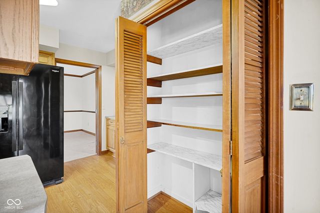 4540 Woodcrest Drive, Columbus, IN 47203