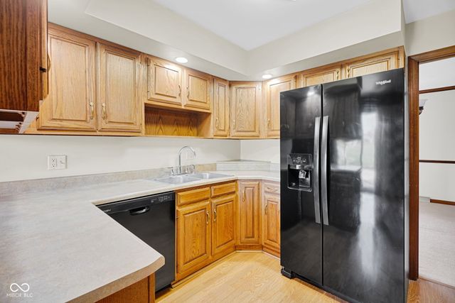 4540 Woodcrest Drive, Columbus, IN 47203