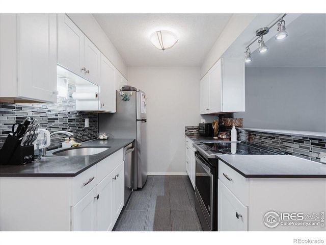 695 Manhattan Drive 116, Boulder, CO 80303