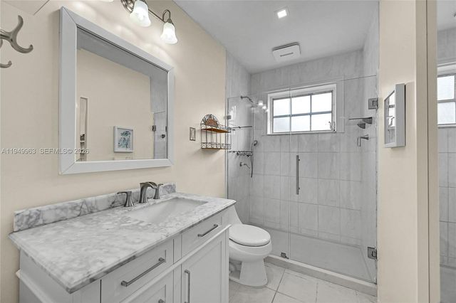 980 Renmar Dr, Plantation, FL 33317